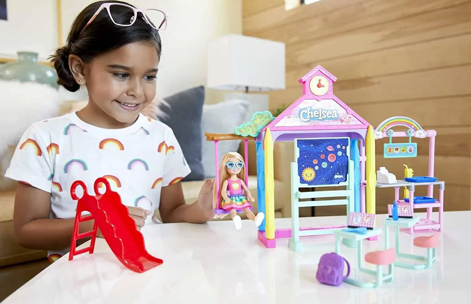 Barbie Club Chelsea School Playset GHV80