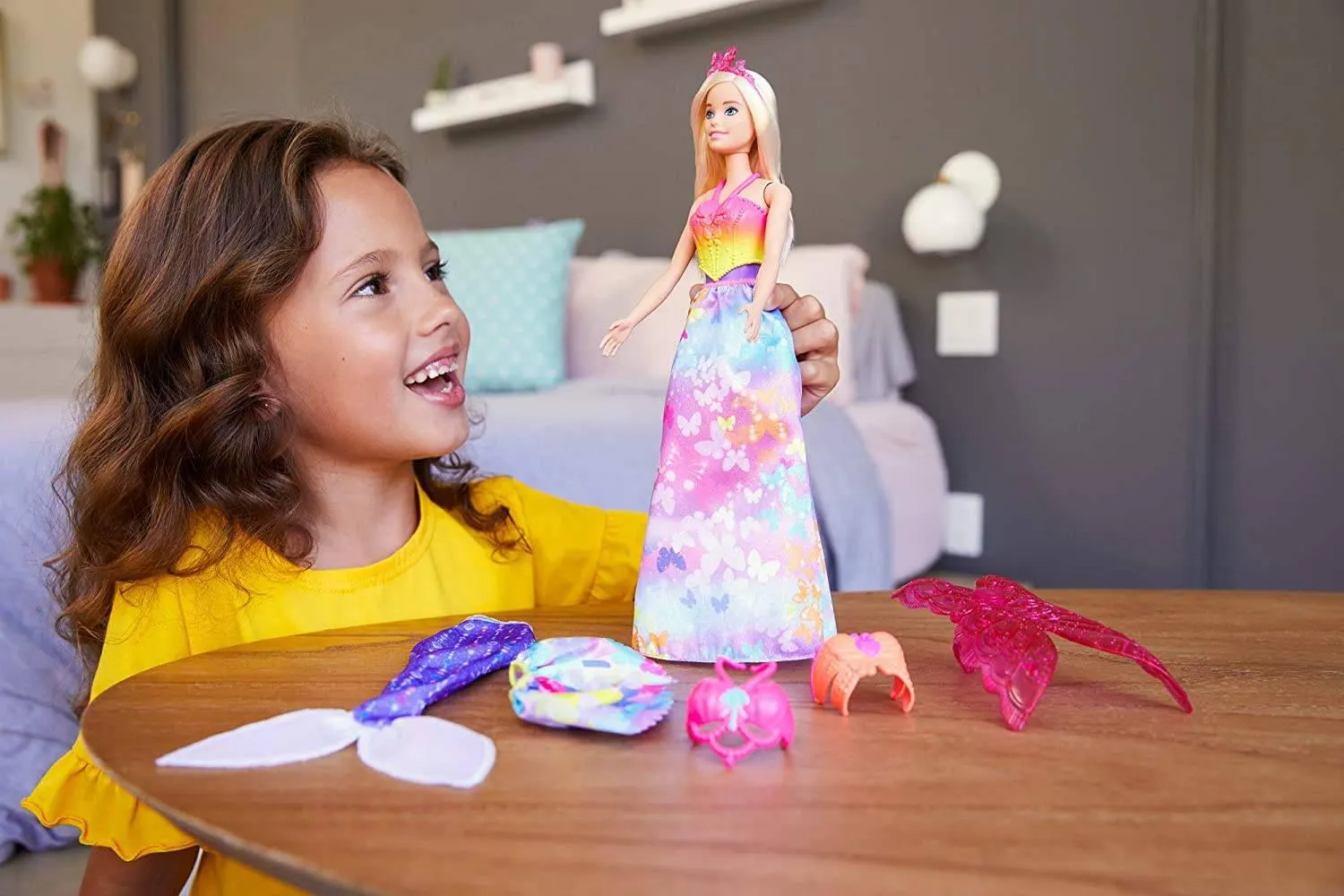 Barbie Dreamtopia Dress-Up Gift Set GJK40