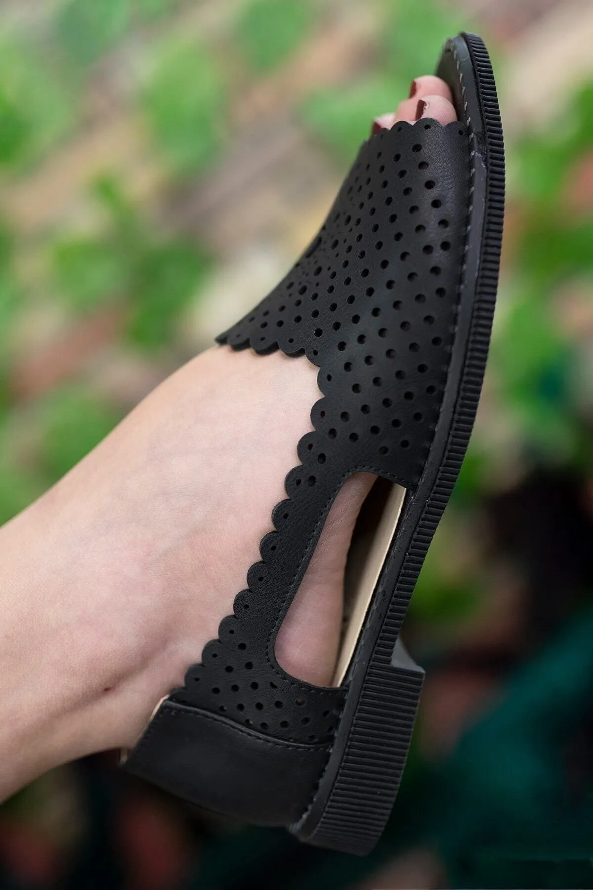 Black Woman Daily Shoes 0012504