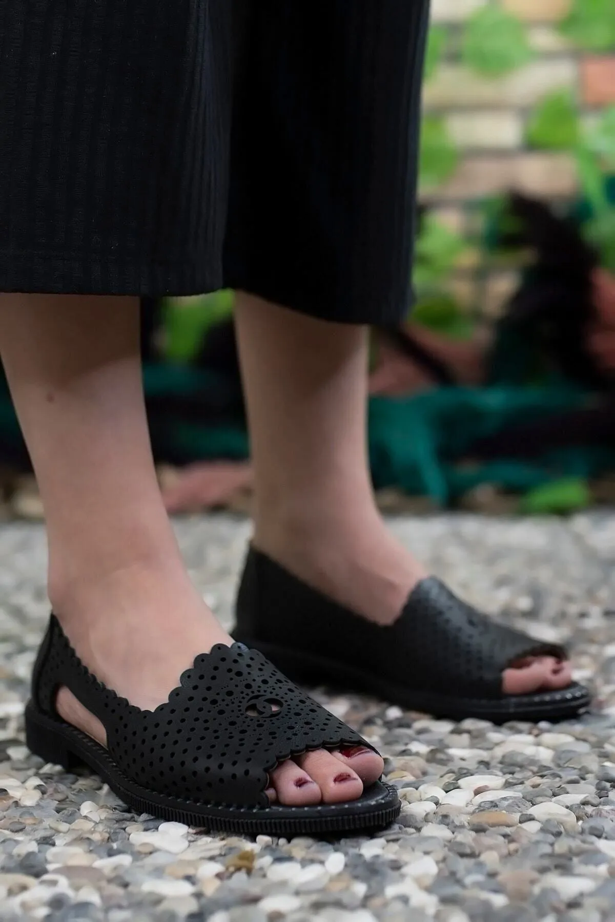 Black Woman Daily Shoes 0012504