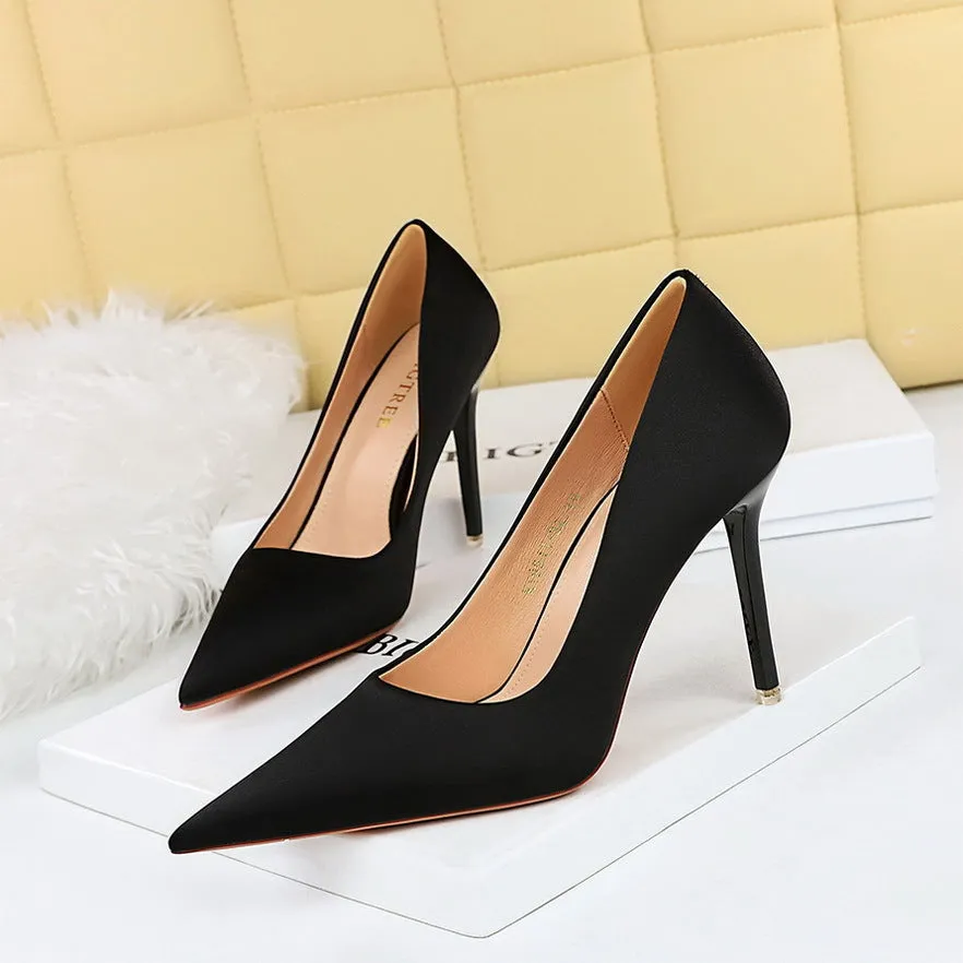Fashionable Slimming and Sexy High Heels Satin Shoes