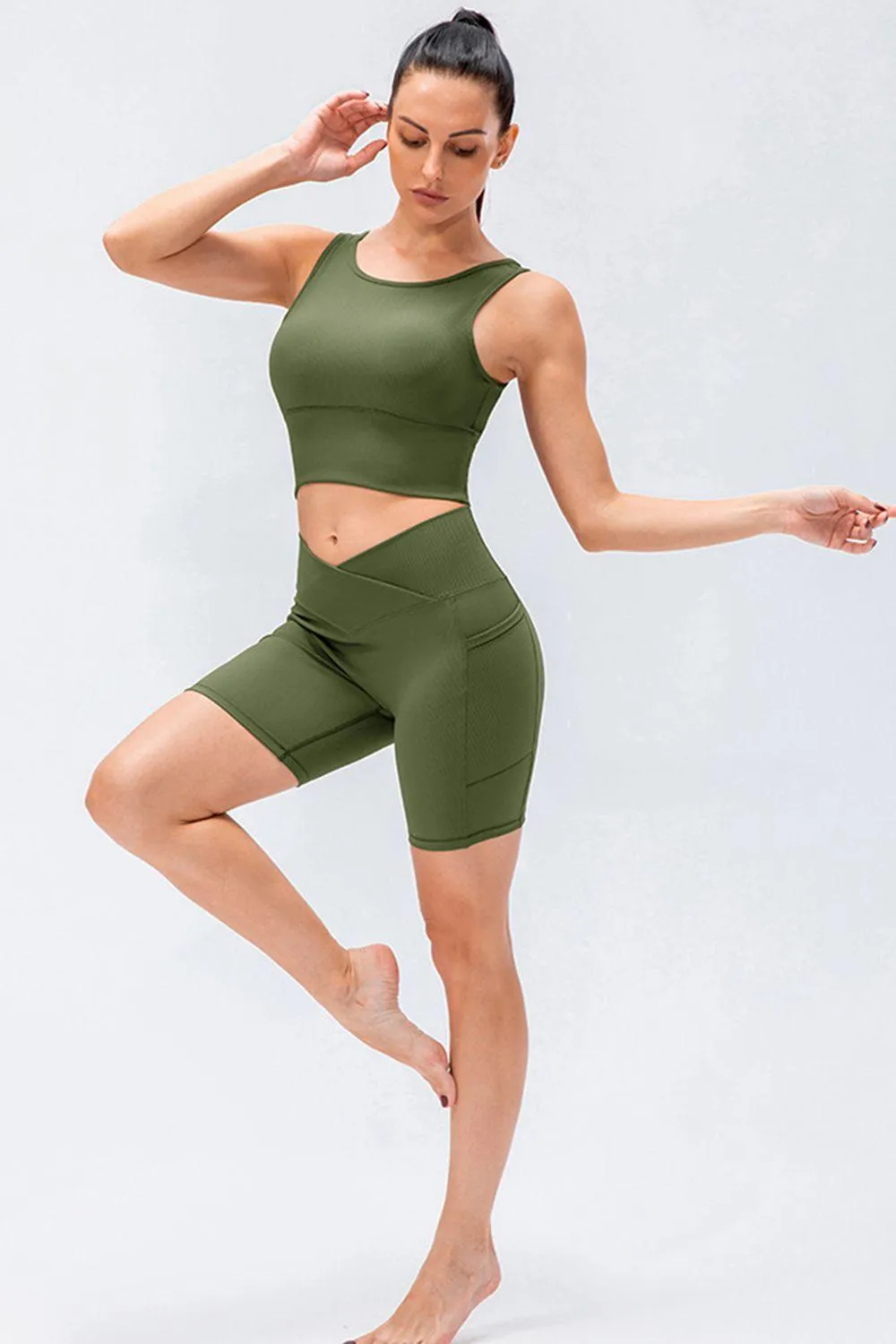 In Action V-Waistband Active Shorts