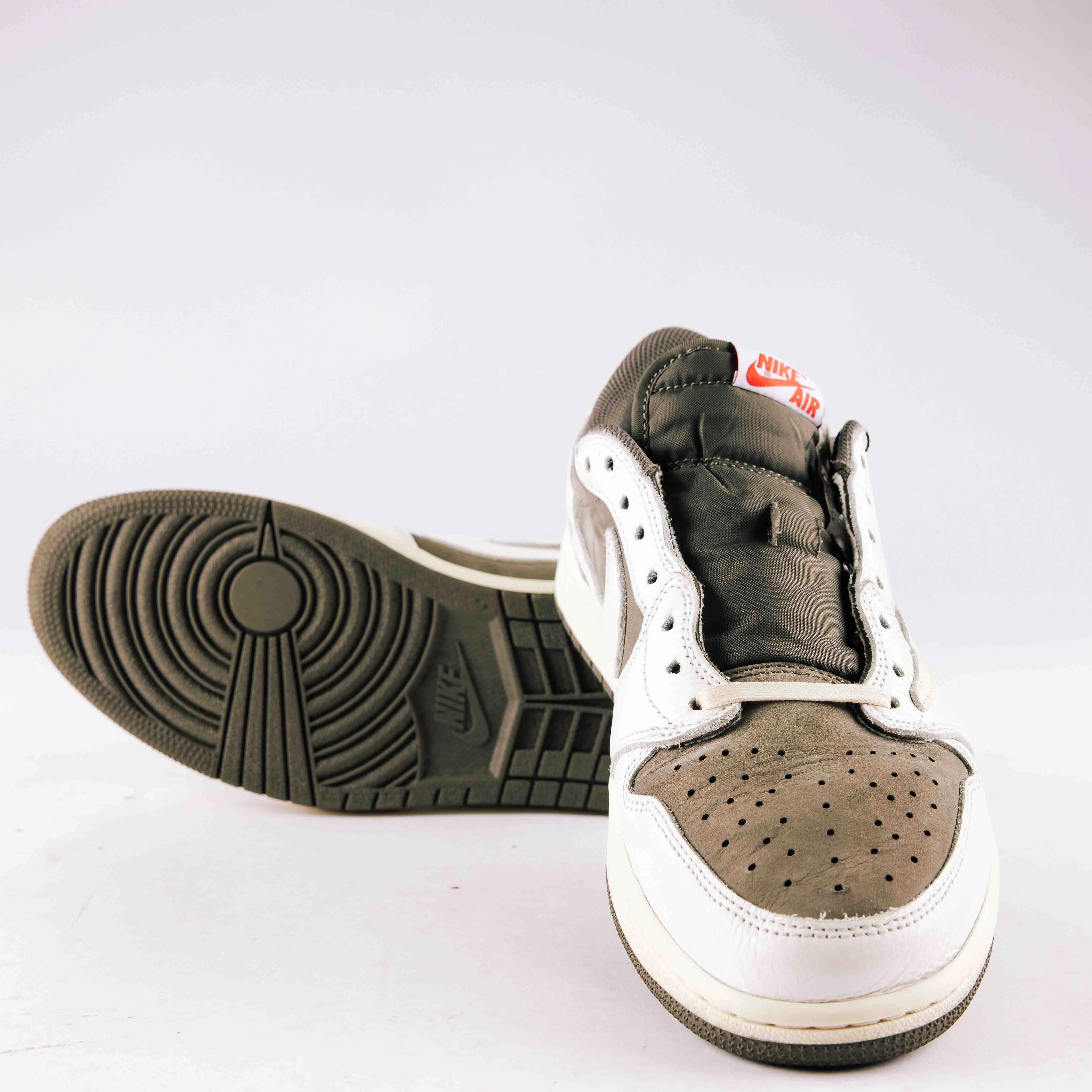Jordan 1 Retro Low OG SP Travis Scott Reverse Mocha - Used - 0122