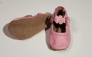 Robeez leather sole Pink shoes 0-6mos - size Shoes  0-3 (Infant)