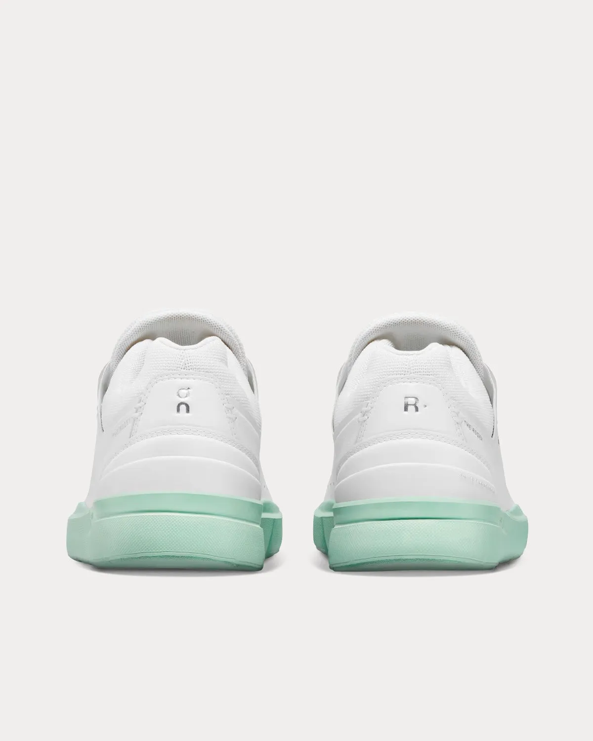 The Rodger Advantage White / Creek Low Top Sneakers