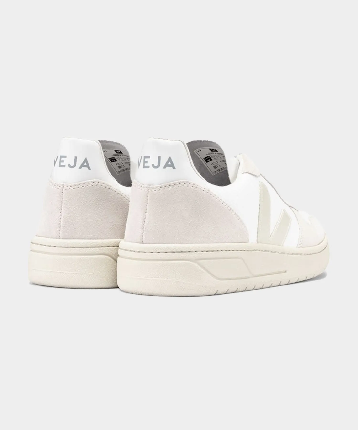 Veja V-10 White   Natural Pierre