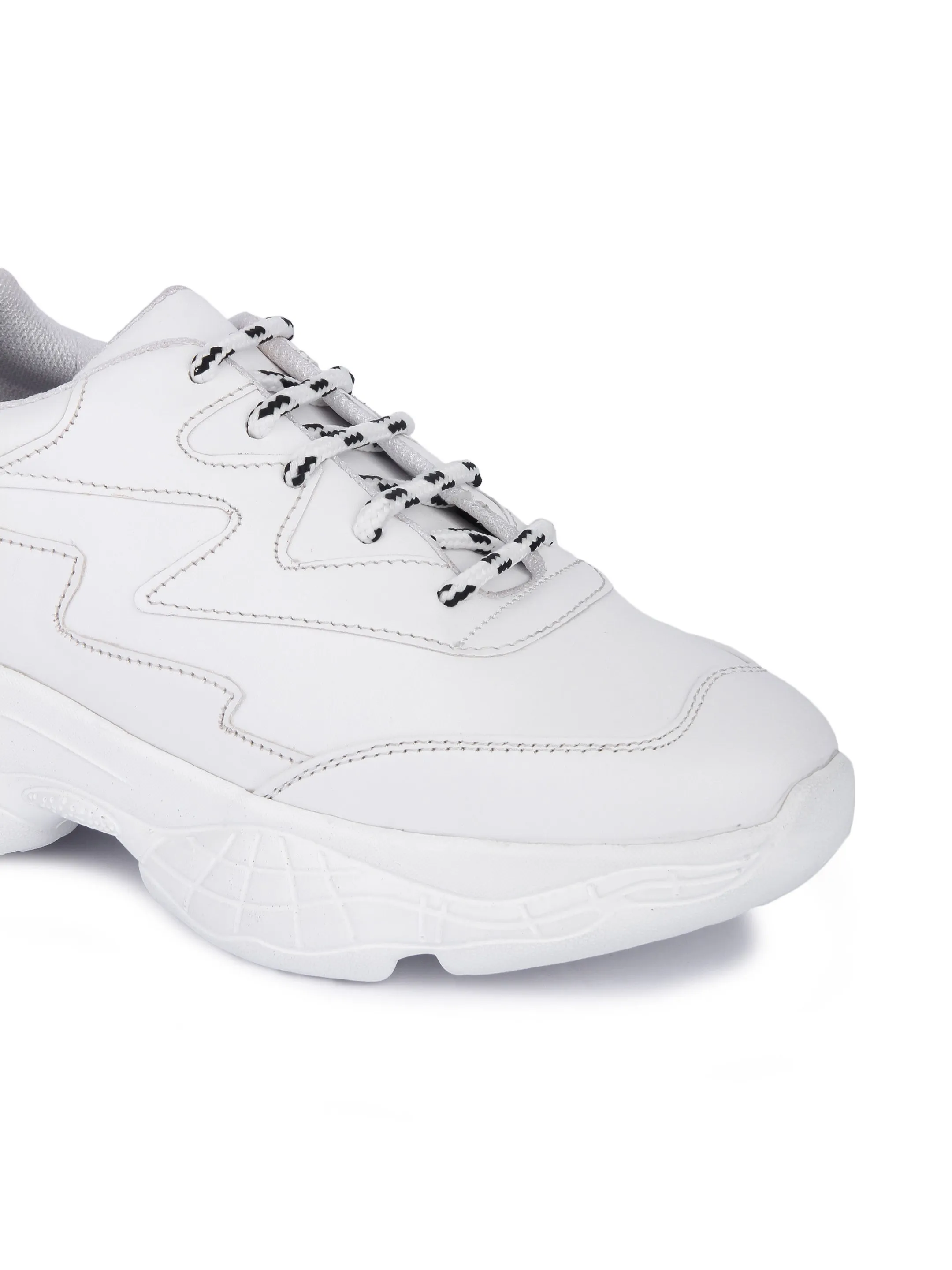 White Casual Sneaker